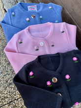 Lade das Bild in den Galerie-Viewer, Strickjacke Rosi