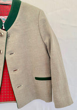 Lade das Bild in den Galerie-Viewer, Janker Johann