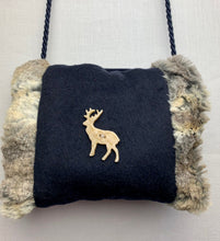 Lade das Bild in den Galerie-Viewer, Handmuff marine